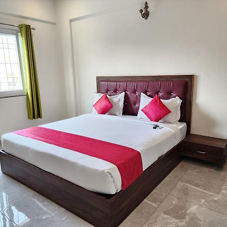 Hotel Dreams Inn Bangalore Exterior foto